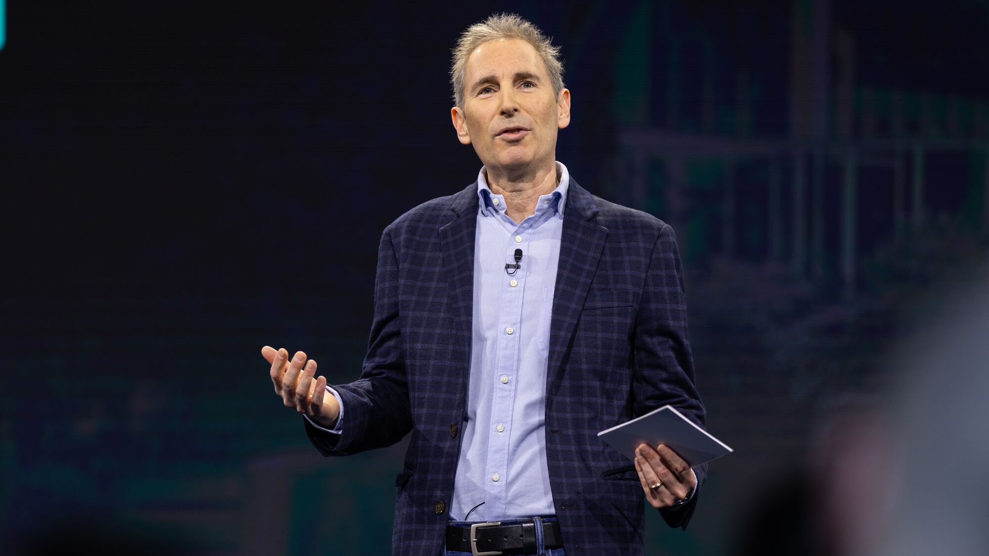 “Andy Jassy Leads Amazon Into an AI-Powered Future With Focus on Efficiency and New Opportunities”